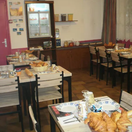 De La Gare モンリュソン