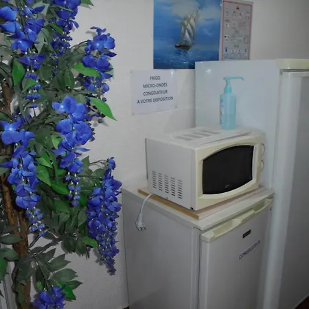 De La Gare ホテル モンリュソン